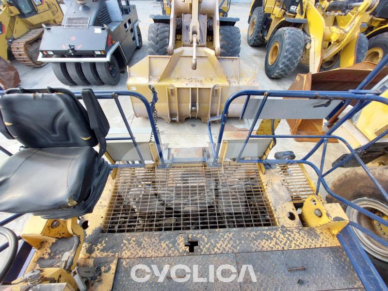 Pavimentación  MF665WD 0056 - 24