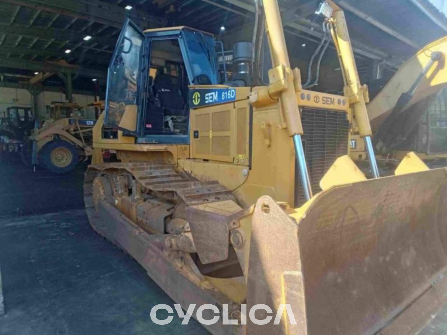 Buldožeri i traktori gusjeničari  SEM816D S8N02350 - 2