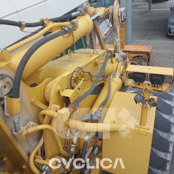 Utovarivači na kotačima  988H BXY02283 - 14