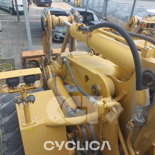 Utovarivači na kotačima  988H BXY02283 - 13