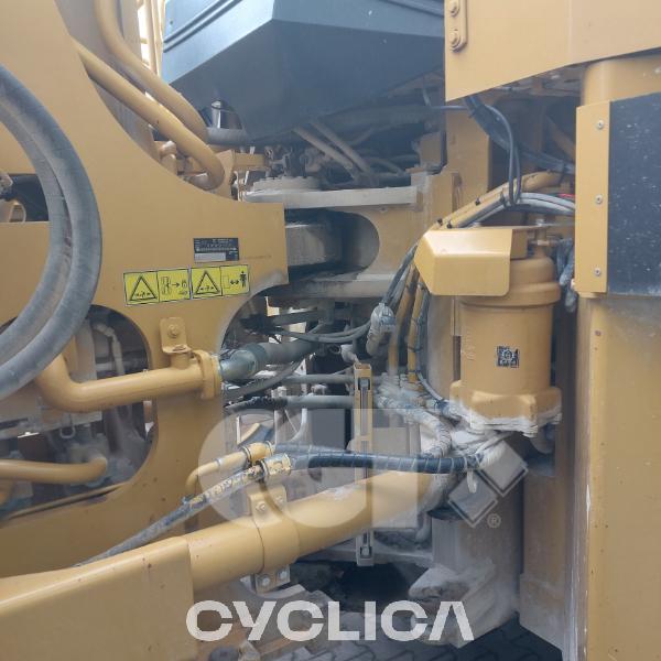 Utovarivači na kotačima  988H BXY02283 - 16