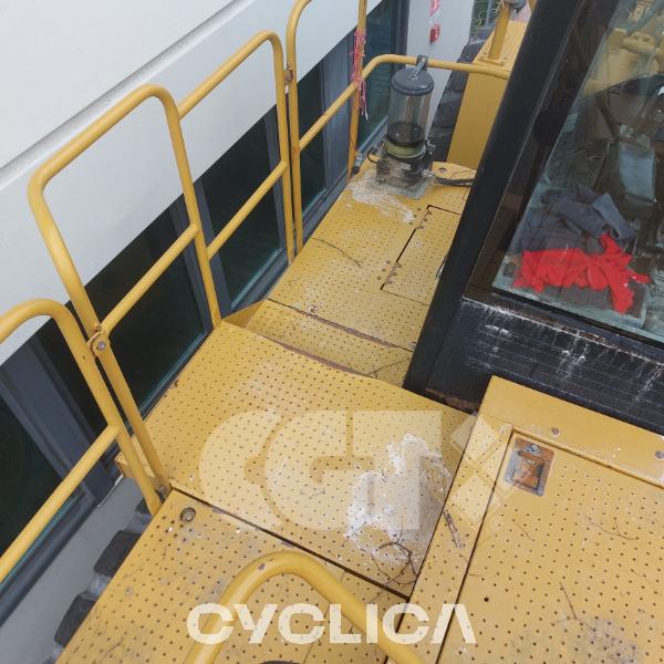 Utovarivači na kotačima  988H BXY02283 - 6