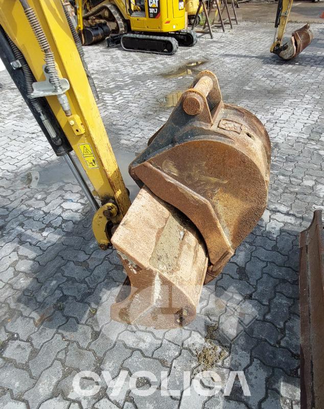 Eskavatorë me Zinxhirë  302 CR RHM03378 - 10