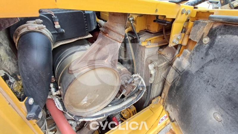 Bulldozers y tractores de cadenas  D6T TSM00129 - 15