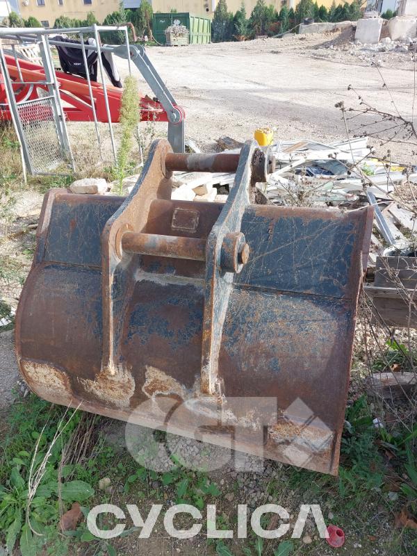 Eskavatorë me Zinxhirë  PC138 25834 - 9