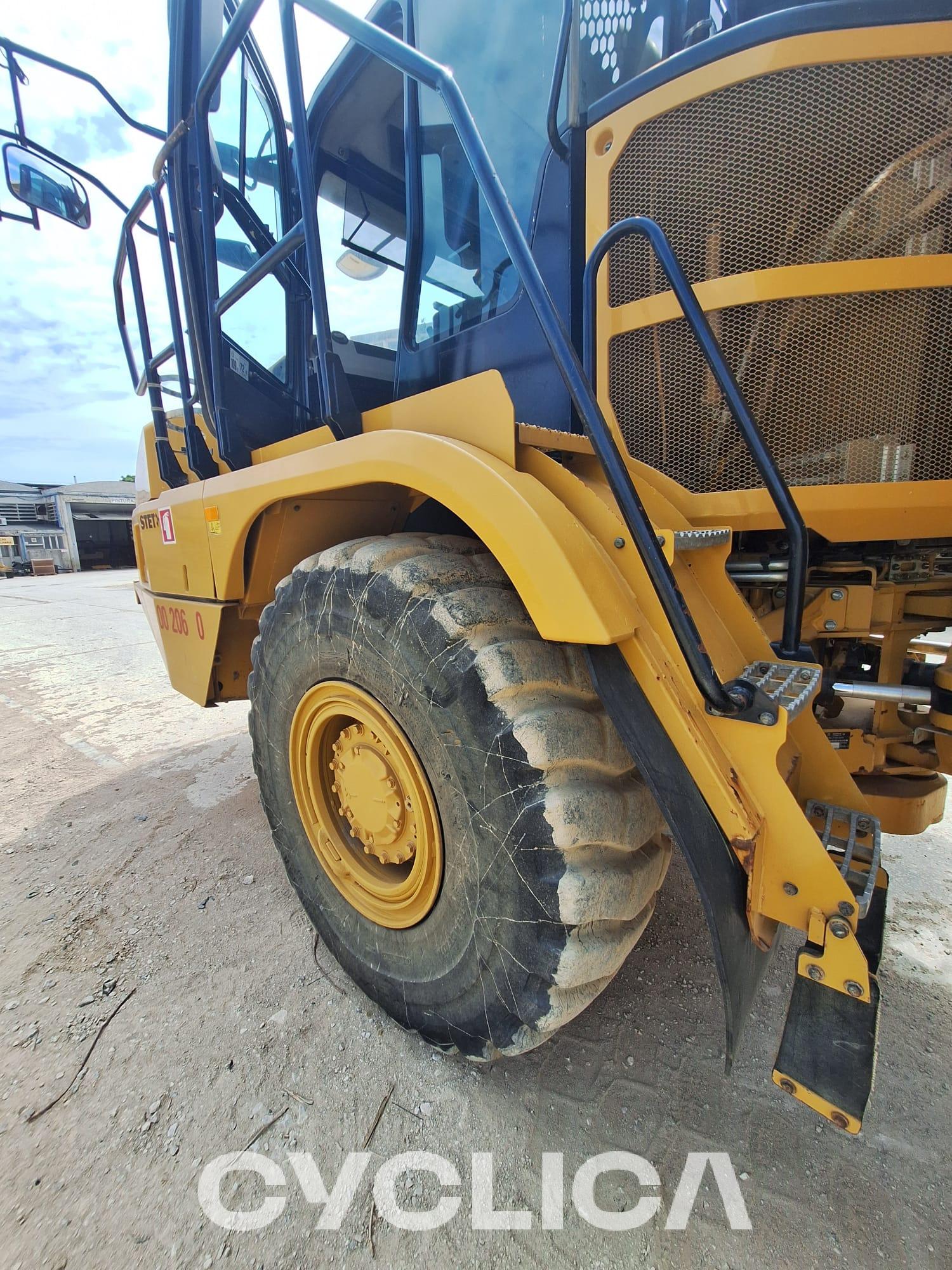 Dumpera dhe kamionë të artikuluar  730 3T301429 - 10