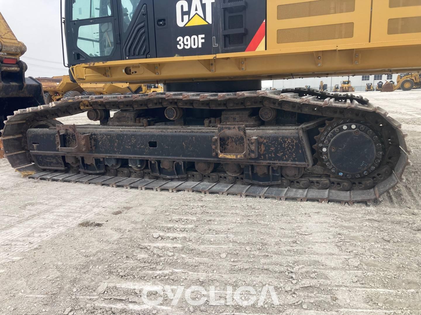 Eskavatorë me Zinxhirë  390FL HNG00251 - 18