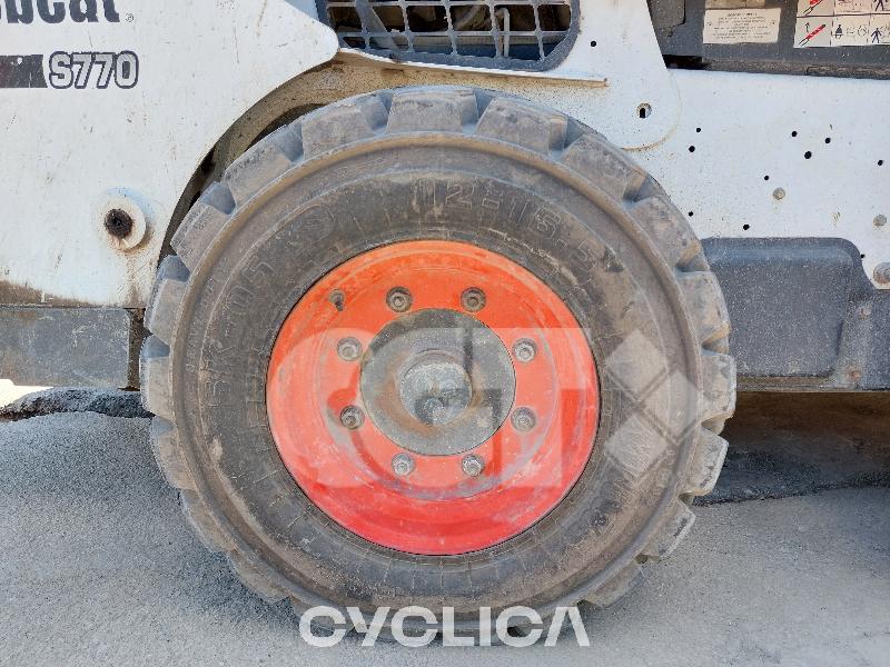 Mini carregadoras  S770 B3BV11### - 6