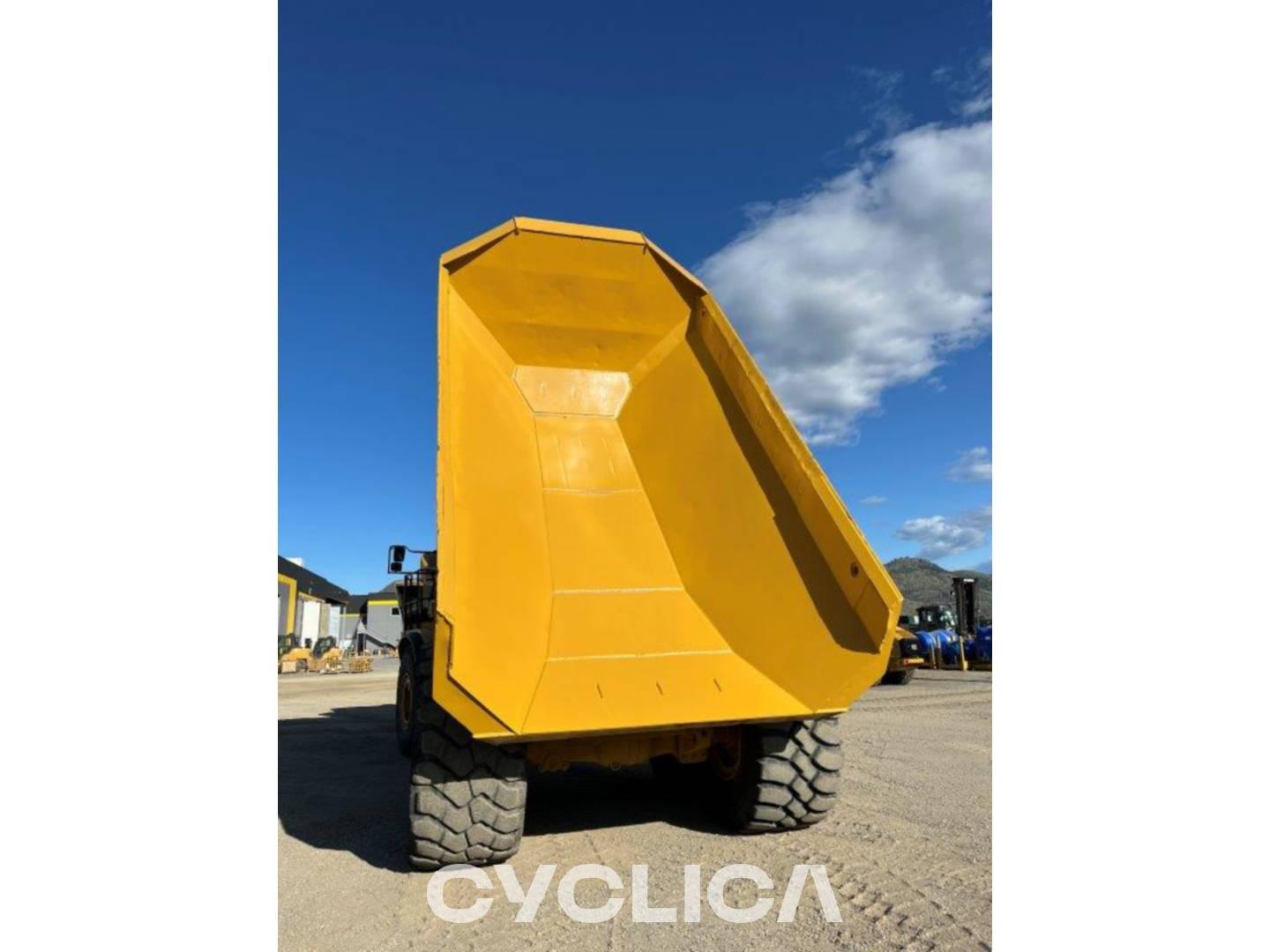 Dumpers and articulated trucks  745-04A 3T600474-REBUILD - 15