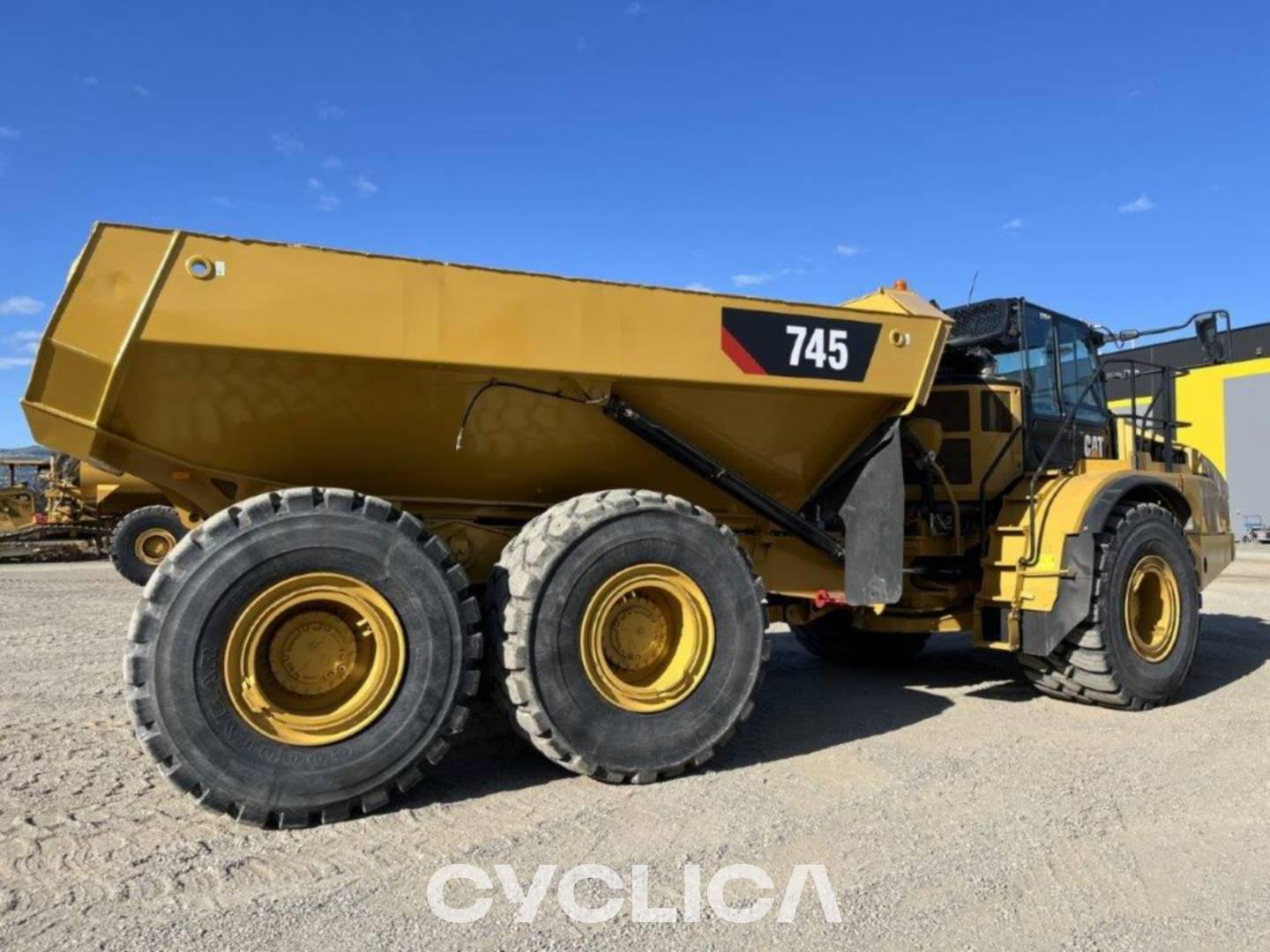 Dumpers and articulated trucks  745-04A 3T600474-REBUILD - 3