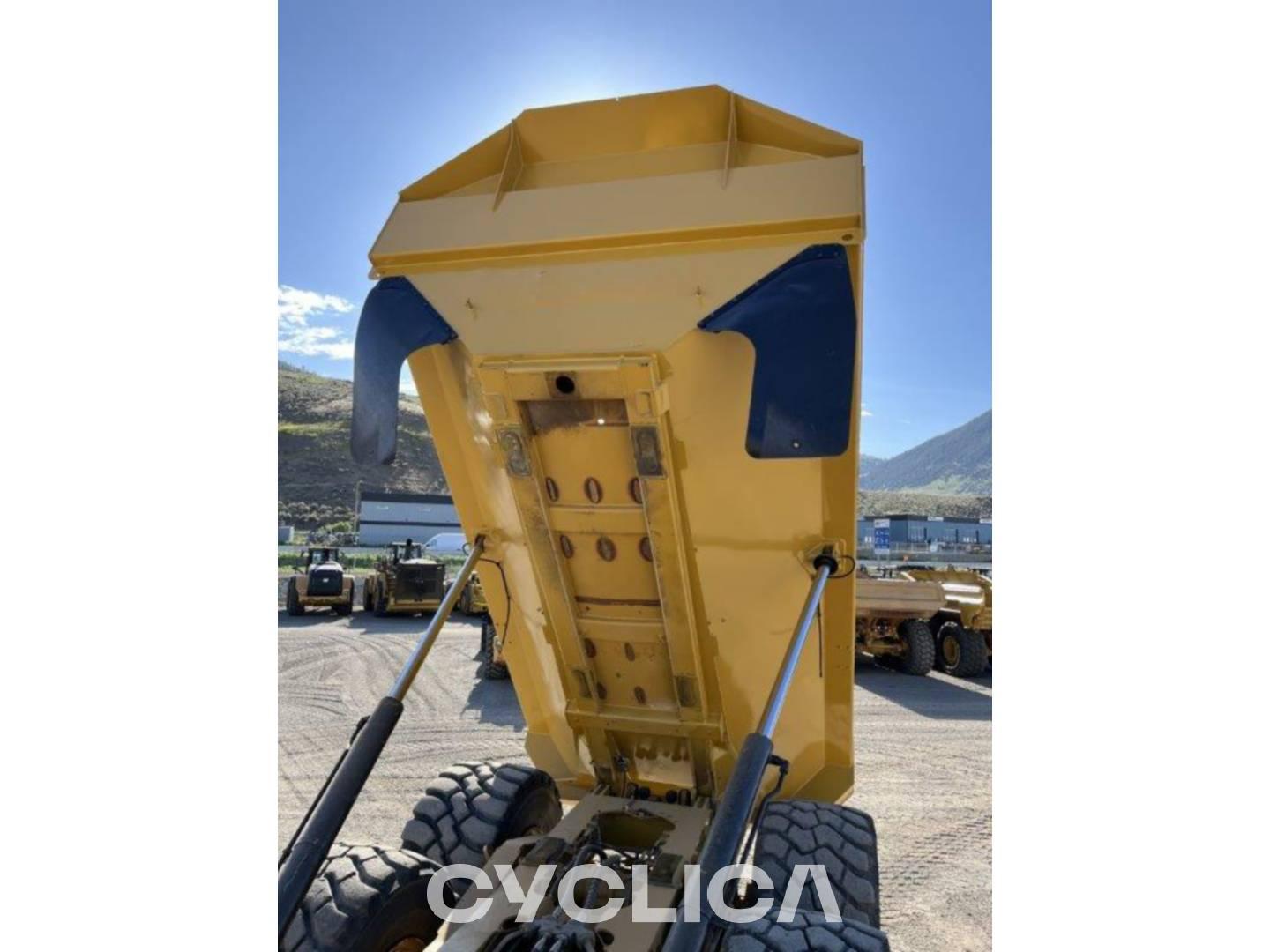 Dumpers and articulated trucks  745-04A 3T600474-REBUILD - 12