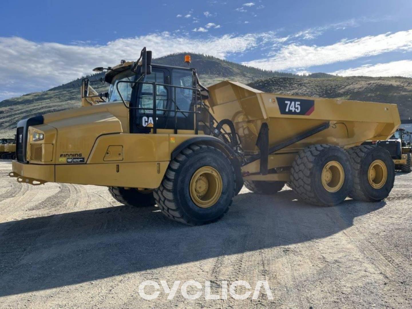 Dumpers and articulated trucks  745-04A 3T600474-REBUILD - 1