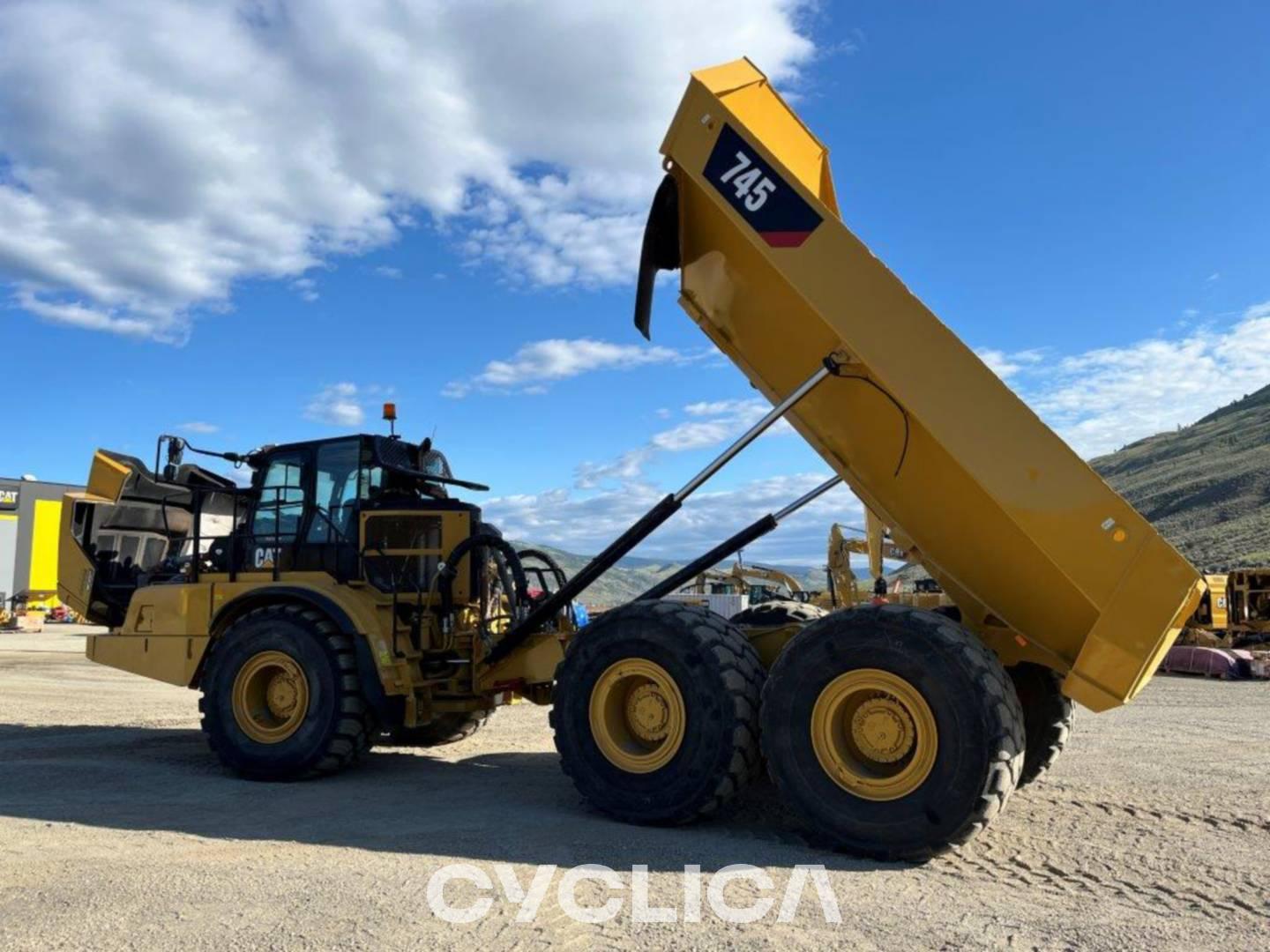 Dumpers and articulated trucks  745-04A 3T600474-REBUILD - 14