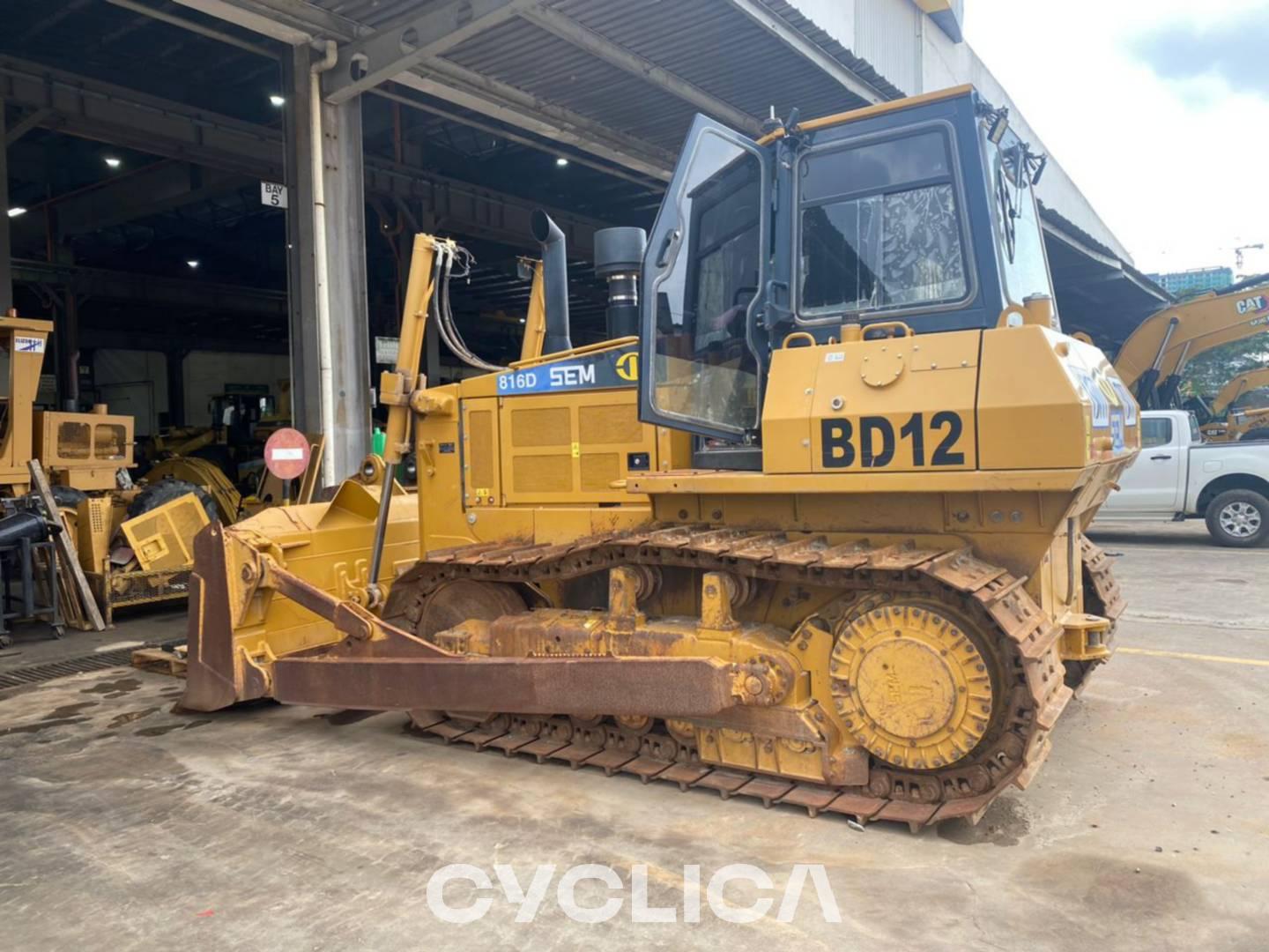 Buldožeri i traktori gusjeničari  SEM816D S8N02463 - 4