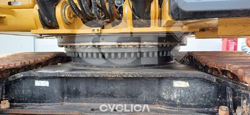 Eskavatorë me Zinxhirë  352F KBP00276 - 11