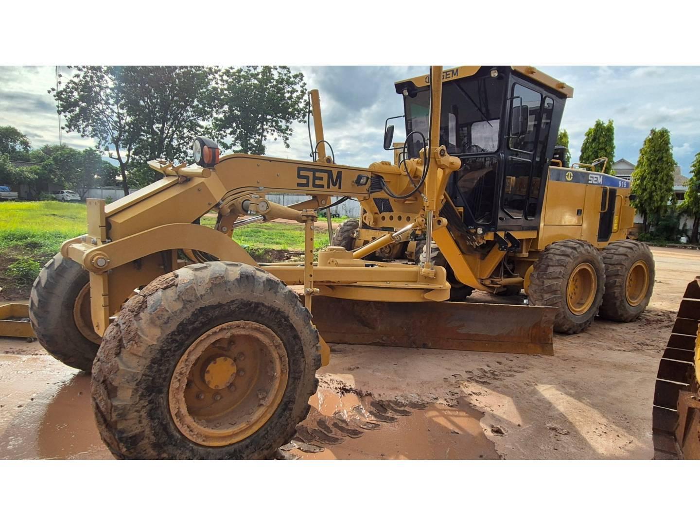 Motorni grederji  SEM919 S9R01217 - 1