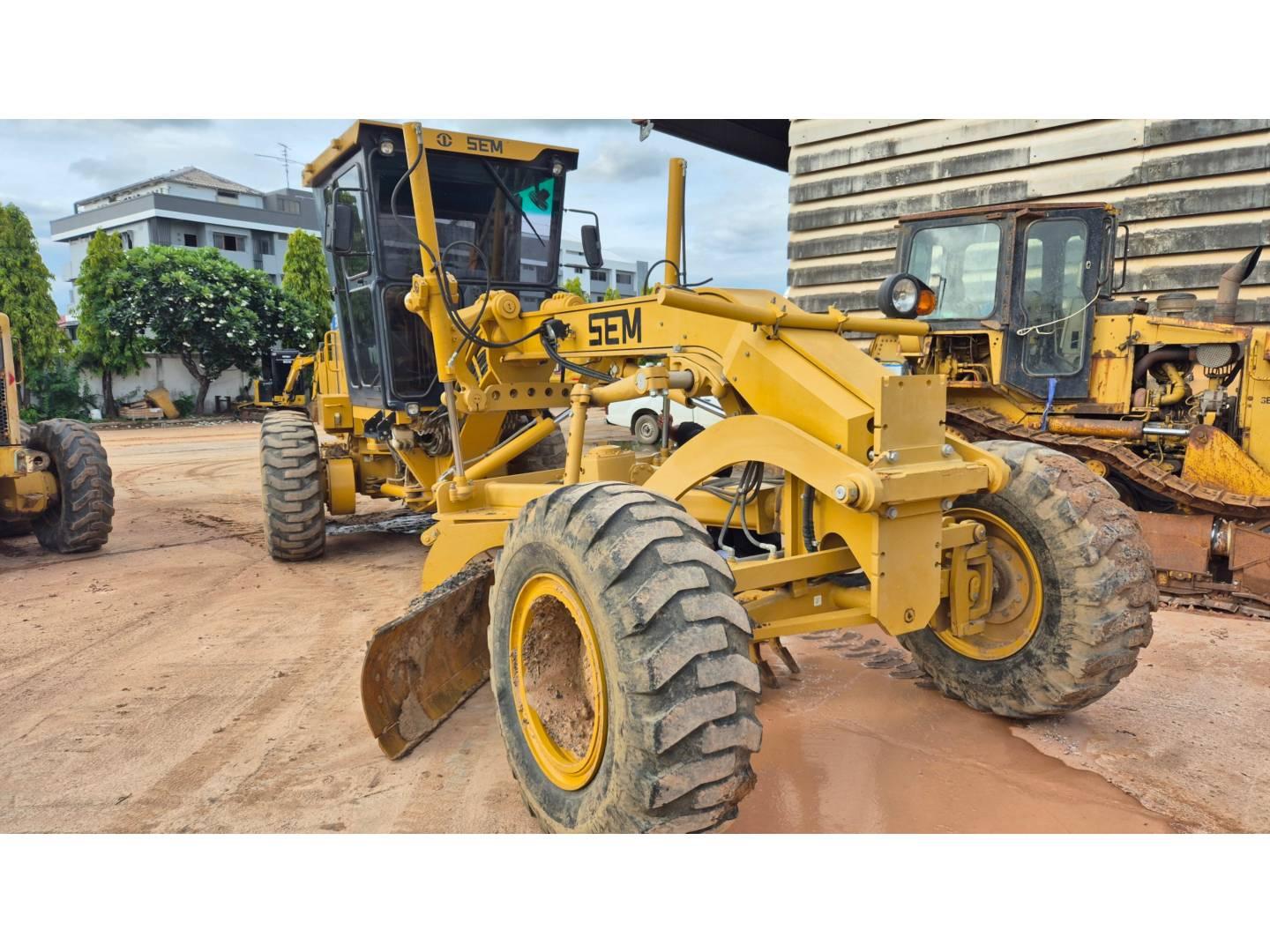 Motorni grederji  SEM919 S9R01217 - 2