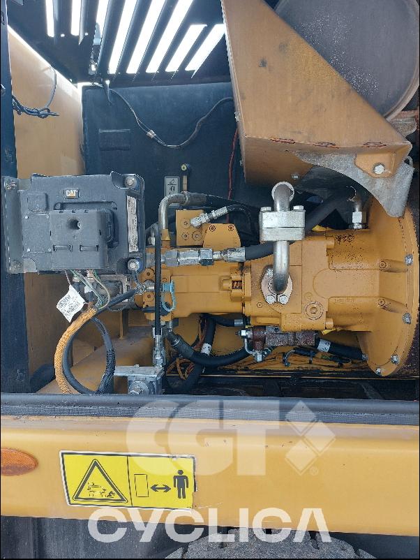 Bageri na kotačima  M318D MH D9X00404 - 12