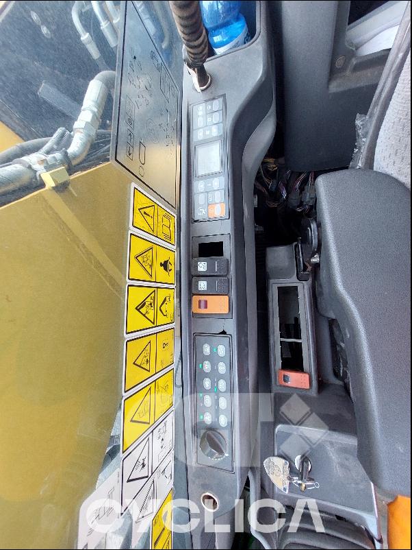 Bageri na kotačima  M318D MH D9X00404 - 24