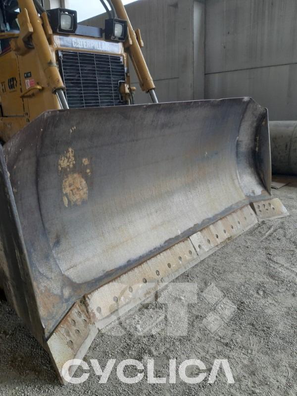 Bulldozers et tracteurs à chenilles  D6R3 LFM00### - 5