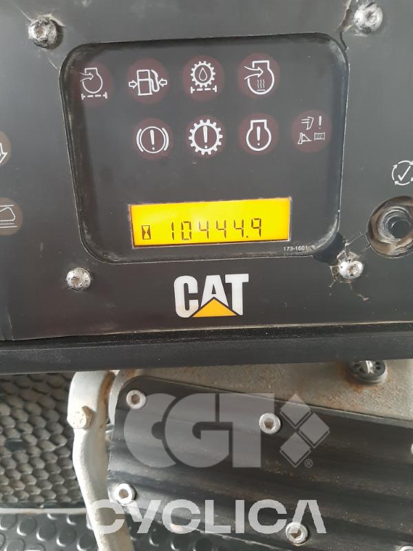 Bulldozers et tracteurs à chenilles  D6R3 LFM00### - 12