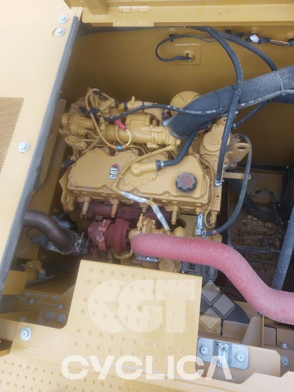 Eskavatorë me Zinxhirë  323LN KPE10029 - 13