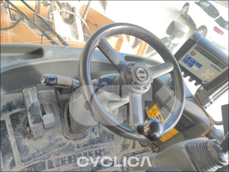 Palas cargadoras de ruedas  L580 ZB034309 - 3