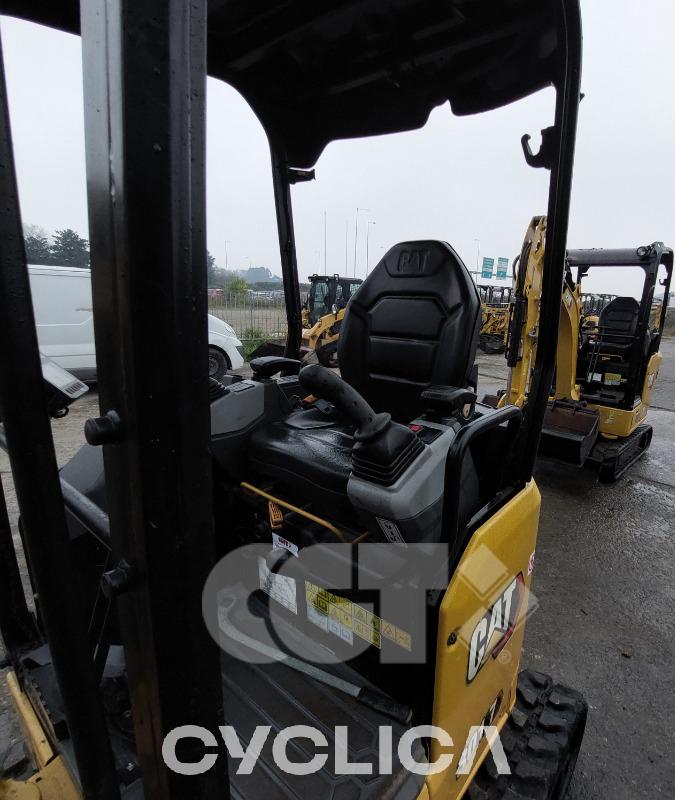 Escavadora de rastos  301.7 JH704576 - 9