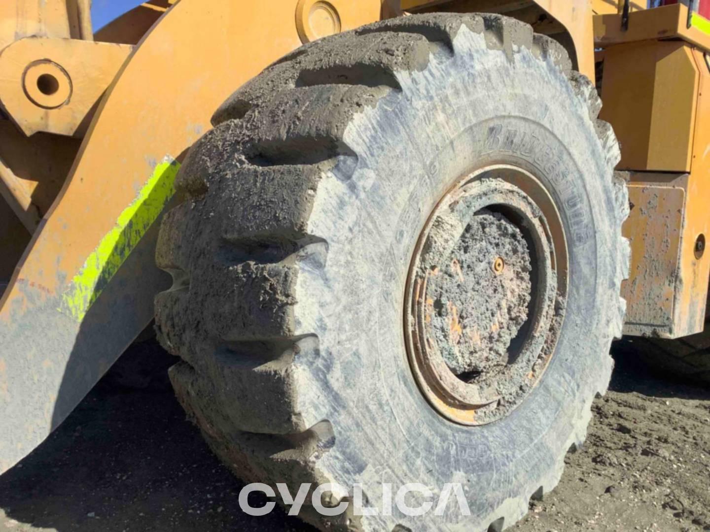 Натоварувачи на тркала  990 BCR00267 - 26