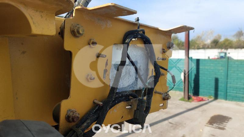 Bulldozer e trattori cingolati  D6T AK700108 - 8