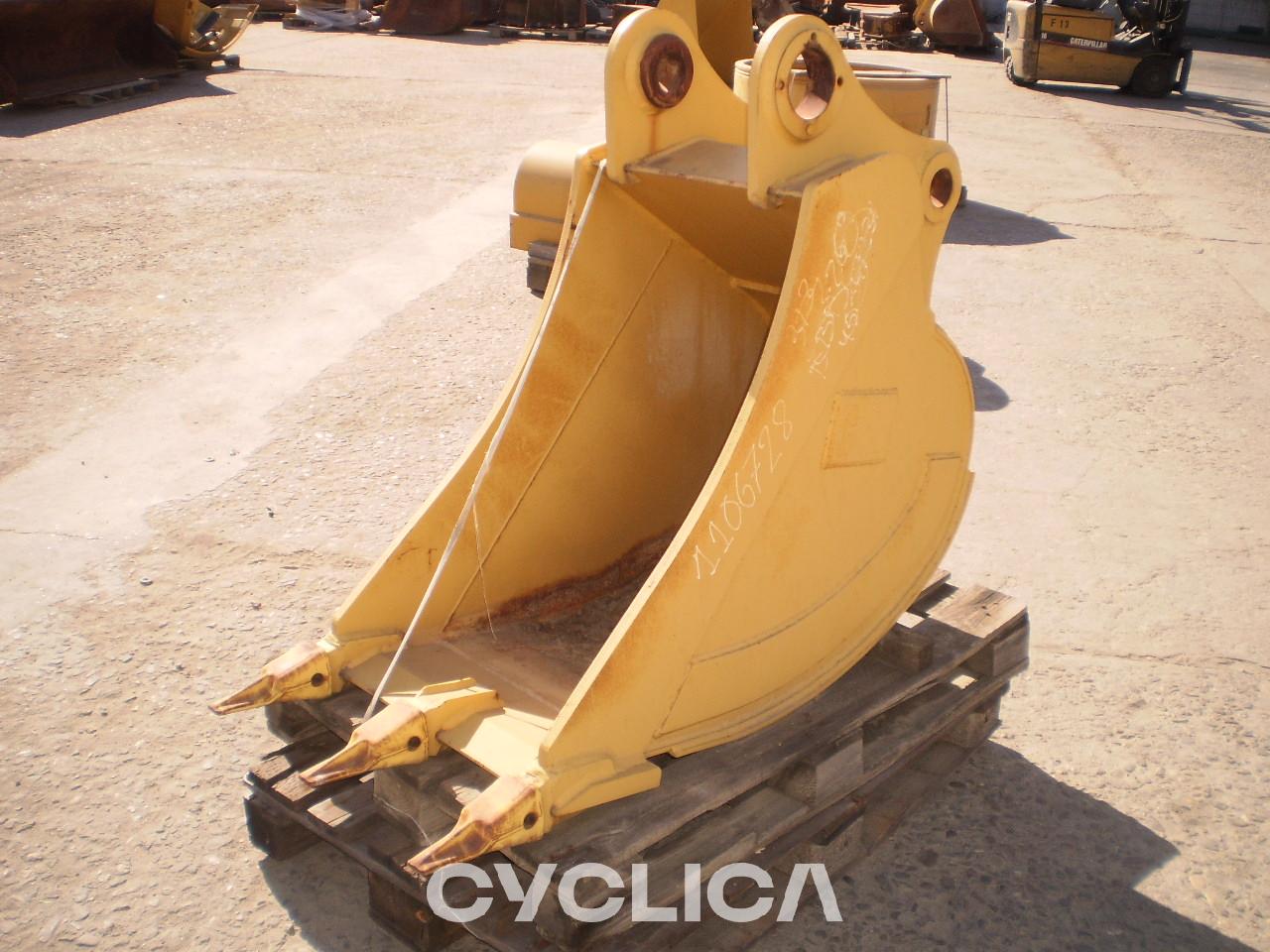 Implements  PIEZAS US 1106728U - 1
