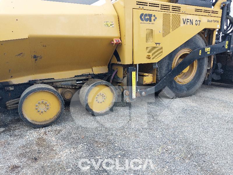Paving  AP600F D6F00### - 11