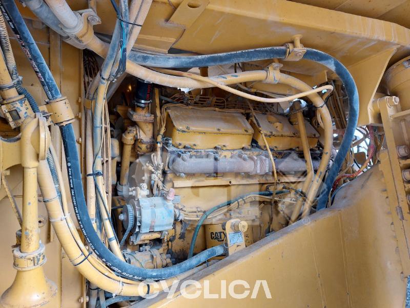 Dumpers dhe kamionë të ngurtë  775B 7XJ00### - 20