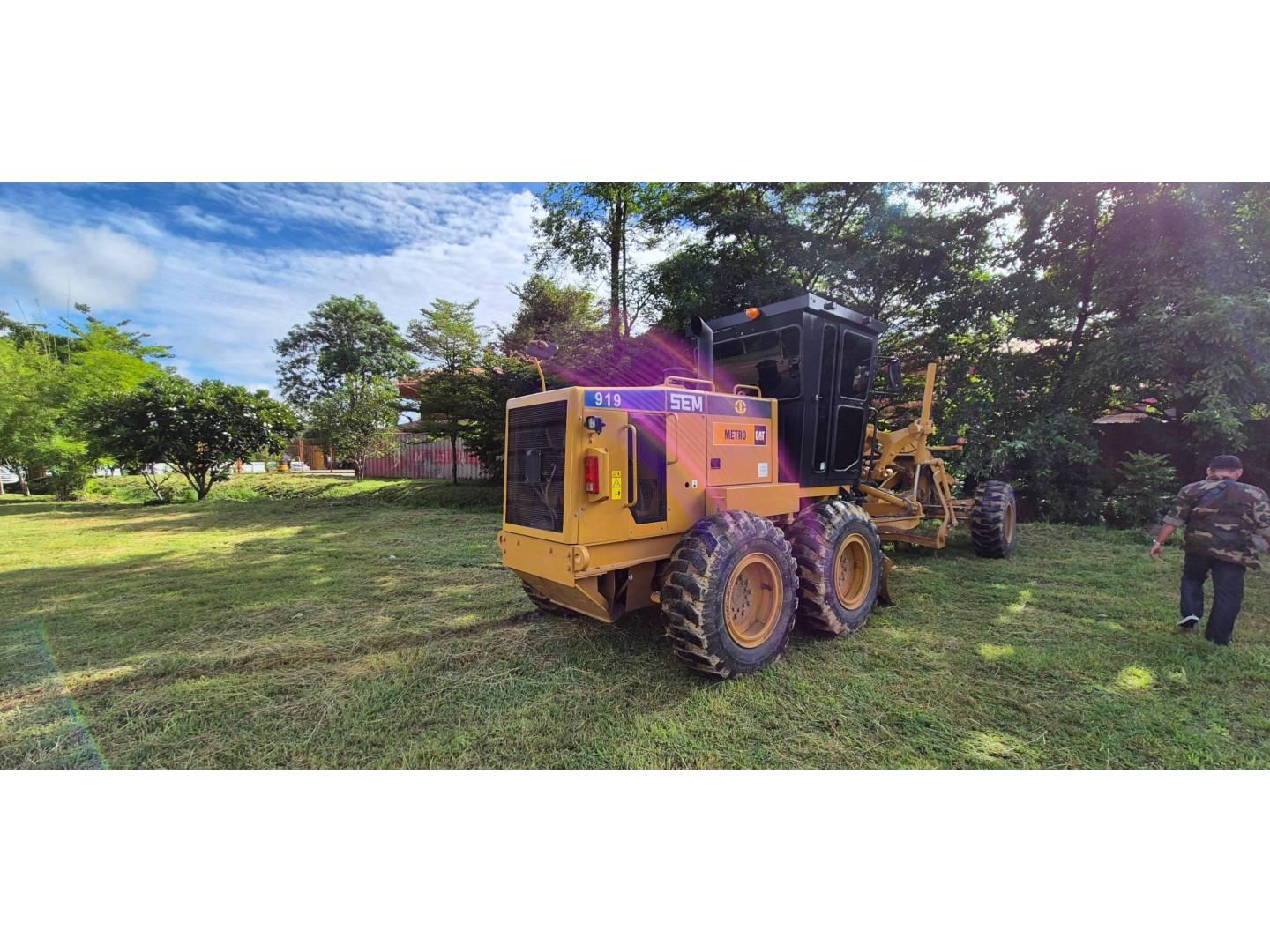 Motorni grejderi  SEM919 S9R01866 - 3