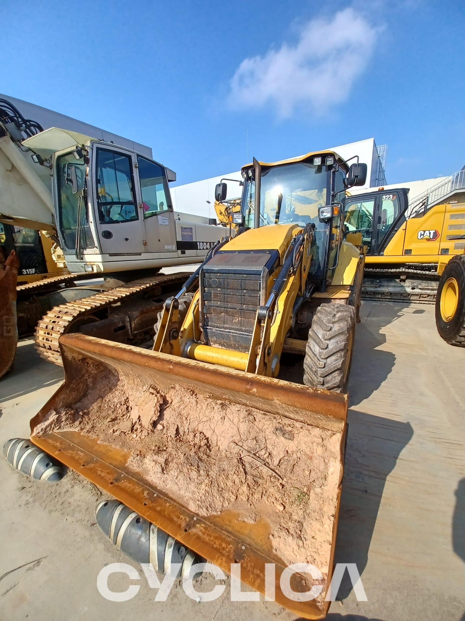 Retroexcavadoras y retropalas  432F H7E00156 - 3