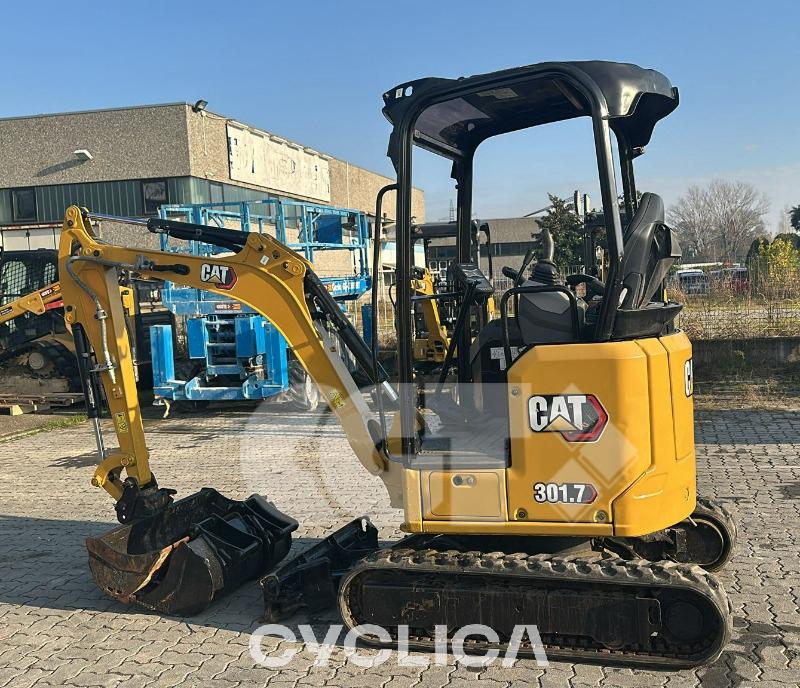 Escavadora de rastos  301.7 JH702035 - 6