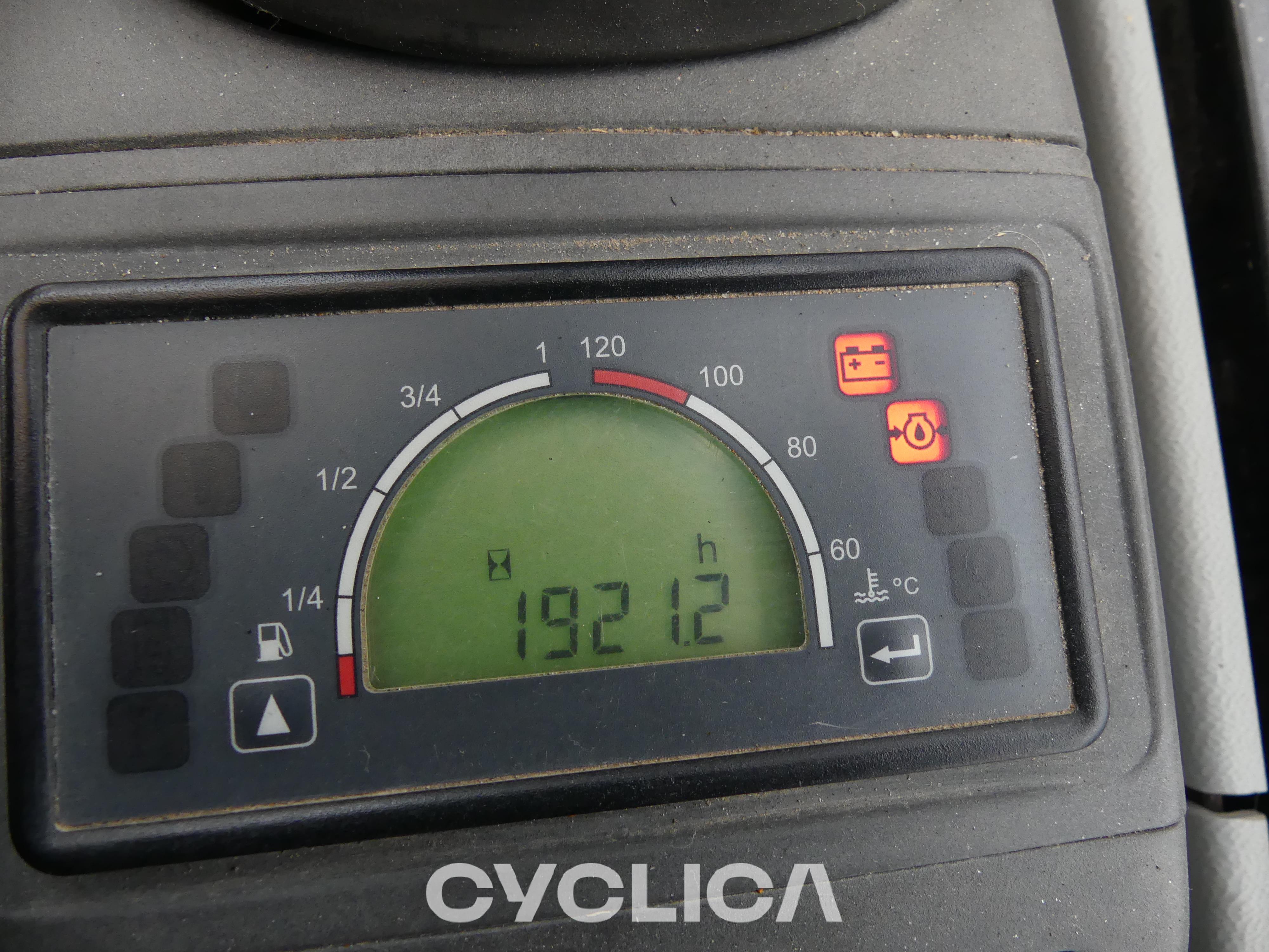 Eskavatorë me Zinxhirë  302.7D CR LJL02799 - 5