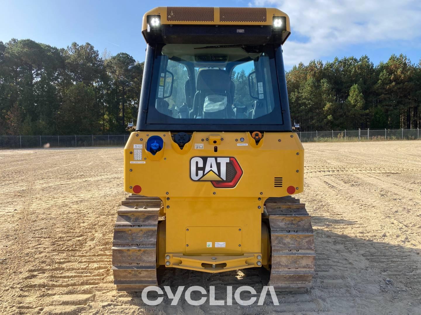 Bulldozers and crawler tractors  D112 XKF00411 - 14