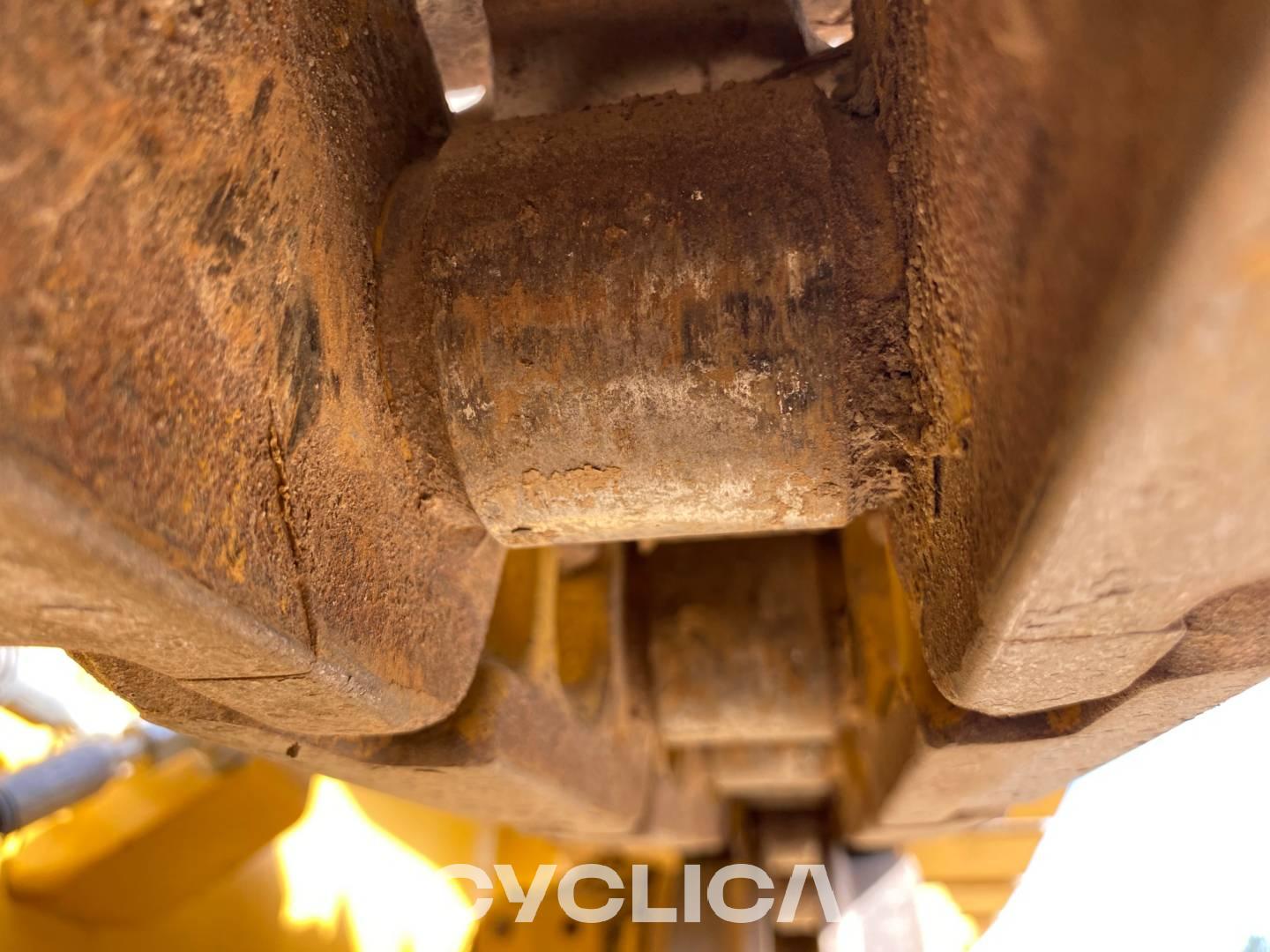 Bulldozers and crawler tractors  D112 XKF00411 - 21