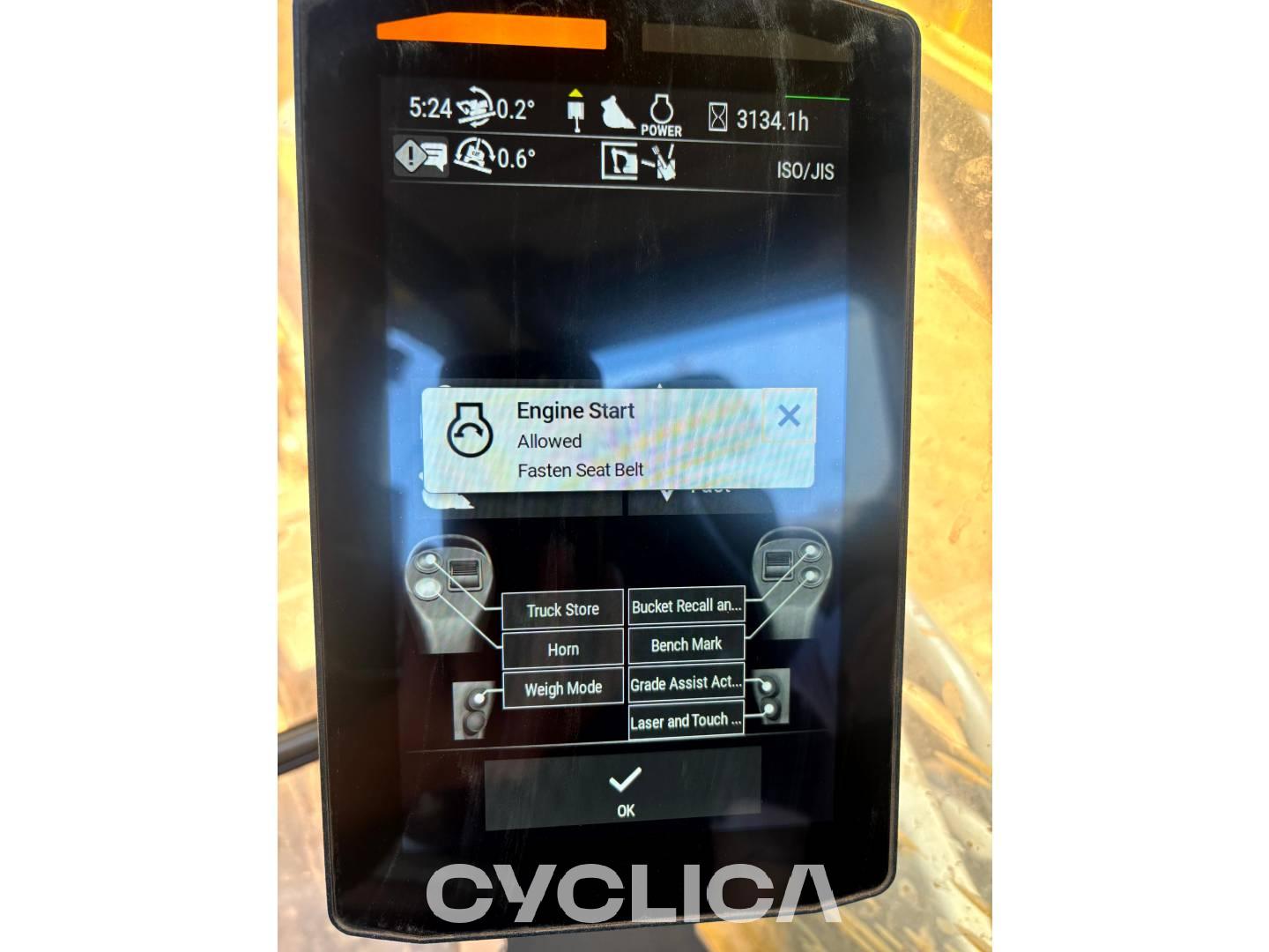 Eskavatorë me Zinxhirë  320-07 ZBN40457 - 5