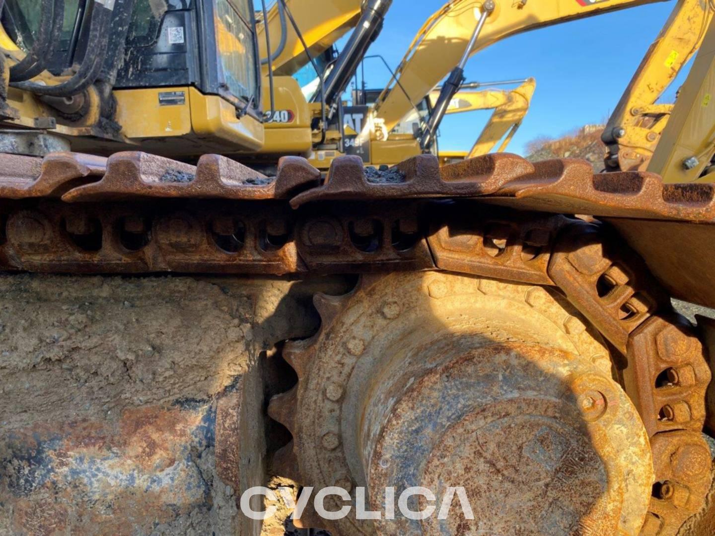Crawler excavators  330-07 WCH20468 - 17