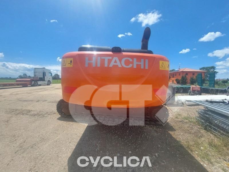 Eskavatorë me Zinxhirë  ZX240 5YL00700### - 2