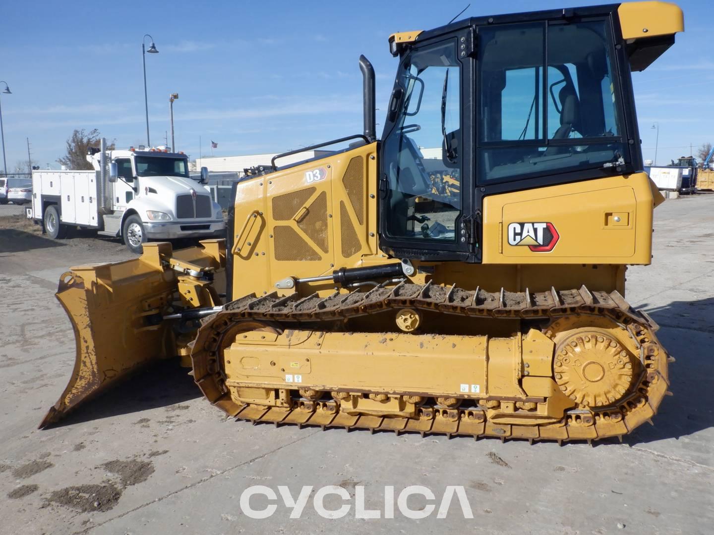 Bulldozers et tracteurs à chenilles  D3-12 XKW04632 - 22
