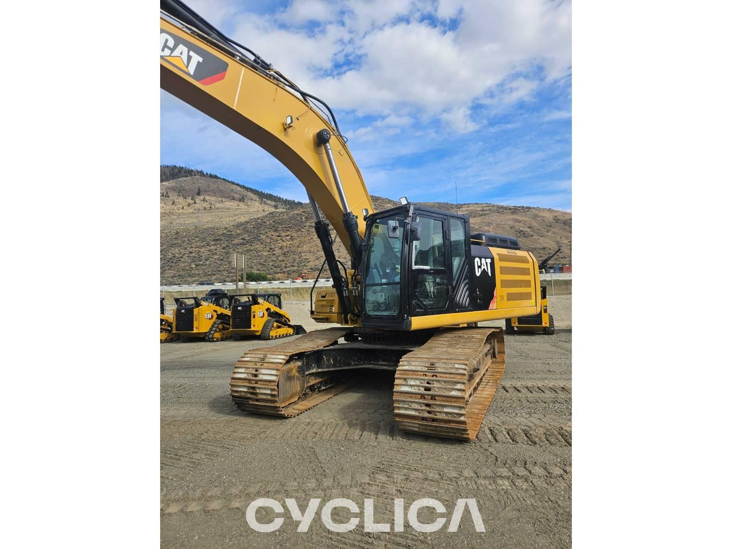 Eskavatorë me Zinxhirë  336FL RKB10125 - 1