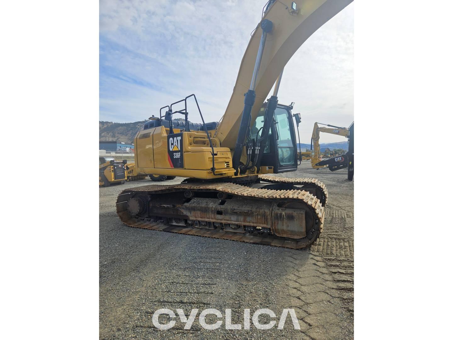 Eskavatorë me Zinxhirë  336FL RKB10125 - 2