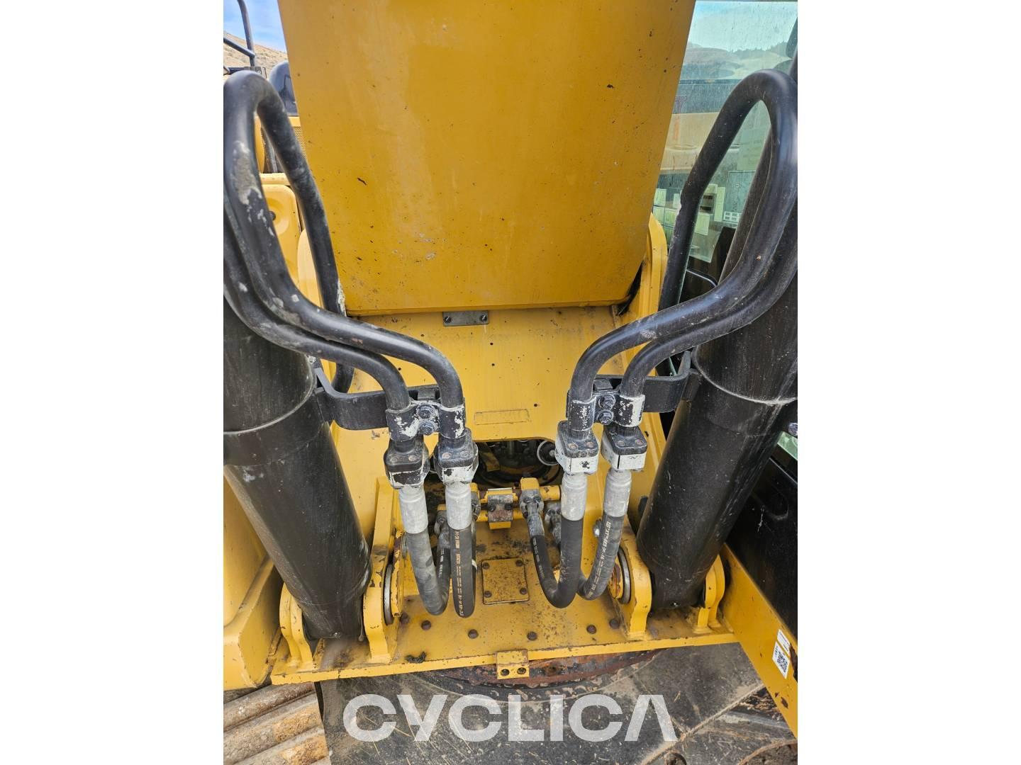 Eskavatorë me Zinxhirë  336FL RKB10125 - 13