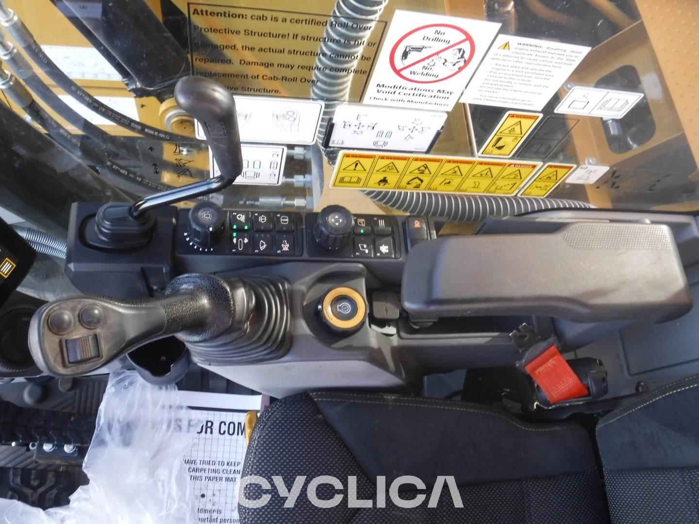 Eskavatorë me Zinxhirë  315-07 WKX21586 - 18