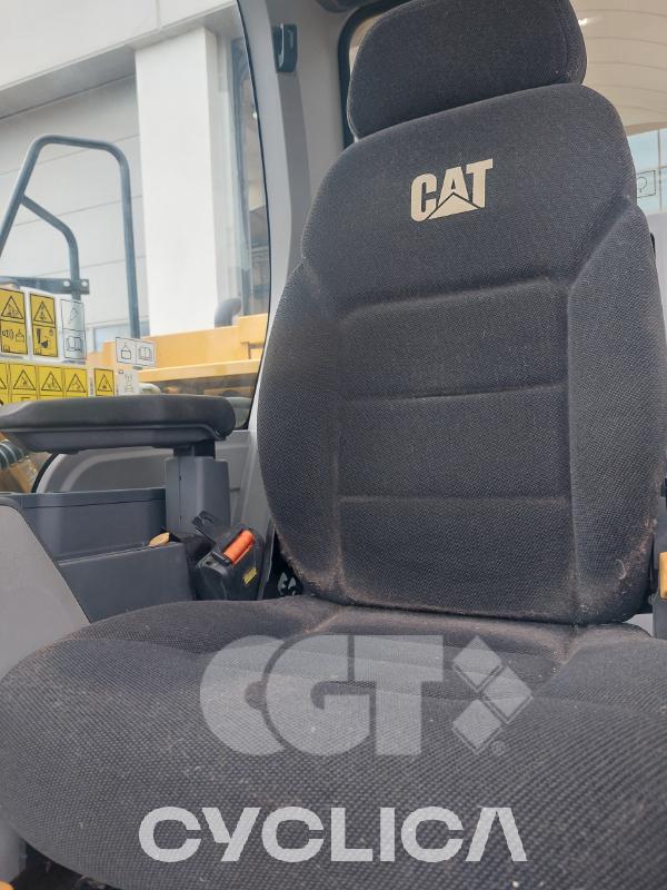 Eskavatorë me Zinxhirë  317GC ZCF10215 - 9