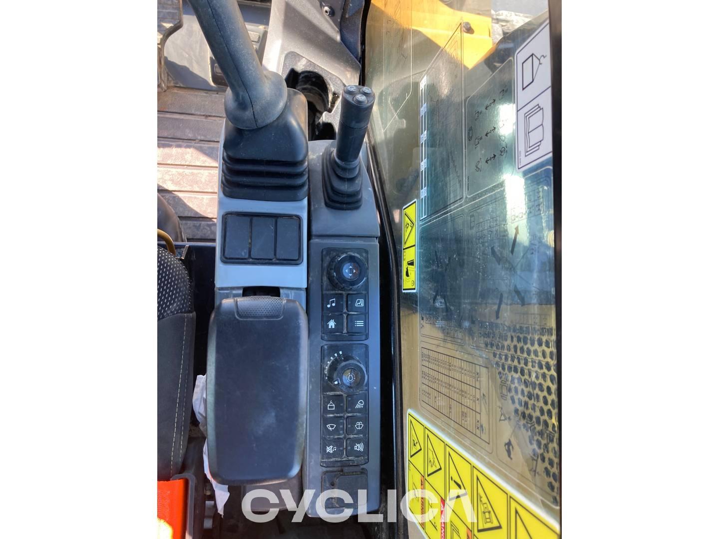 Eskavatorë me Zinxhirë  306-07CR 6G601531 - 11