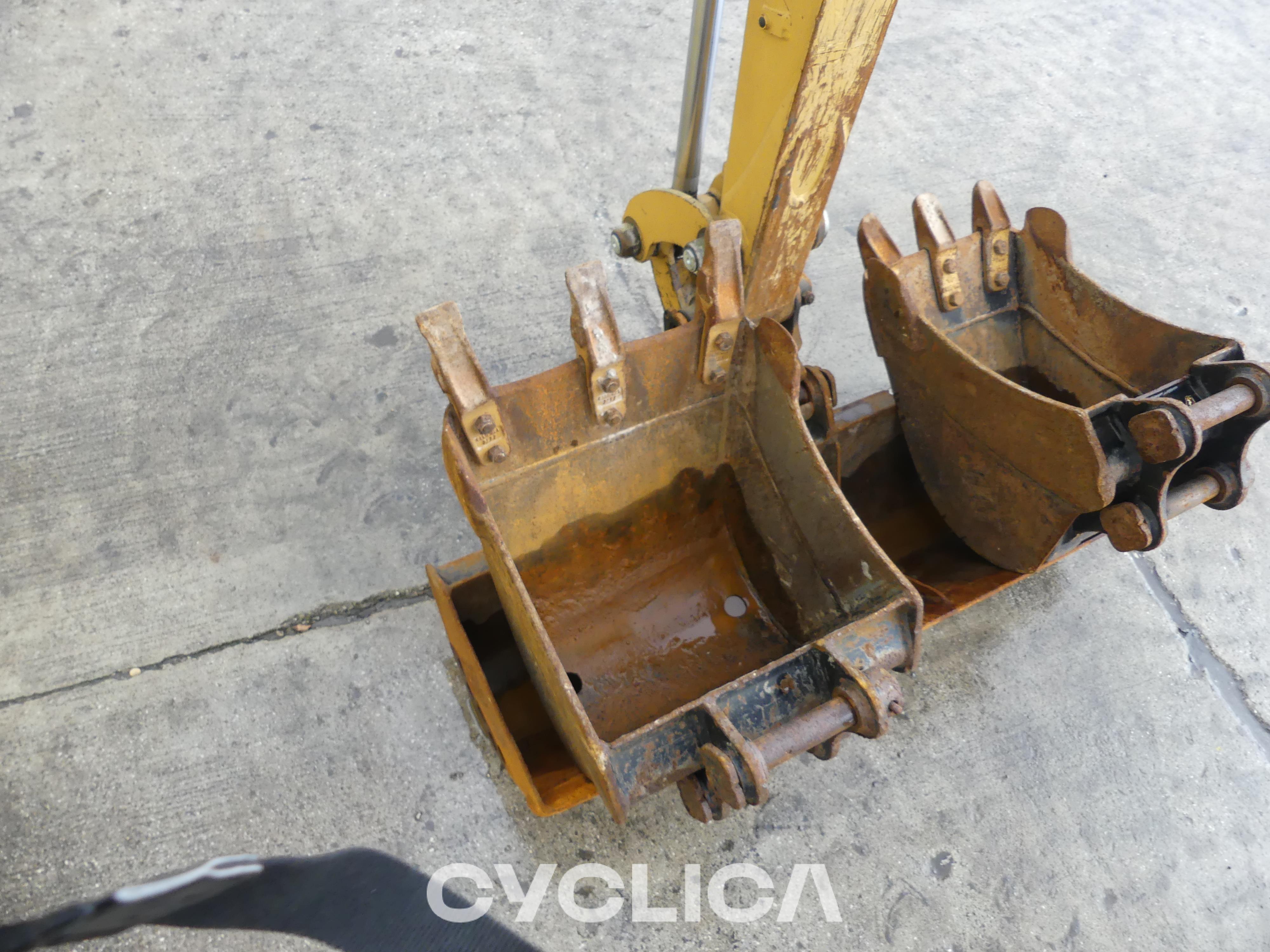 Eskavatorë me Zinxhirë  301.7D LJH05470 - 6